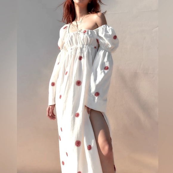 Free People Dresses & Skirts - Free People Emory Embroidered Midi Dress